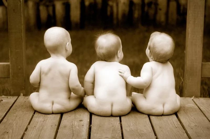 这几种裤子别再给孩子穿了,什么裤子不适合小孩穿