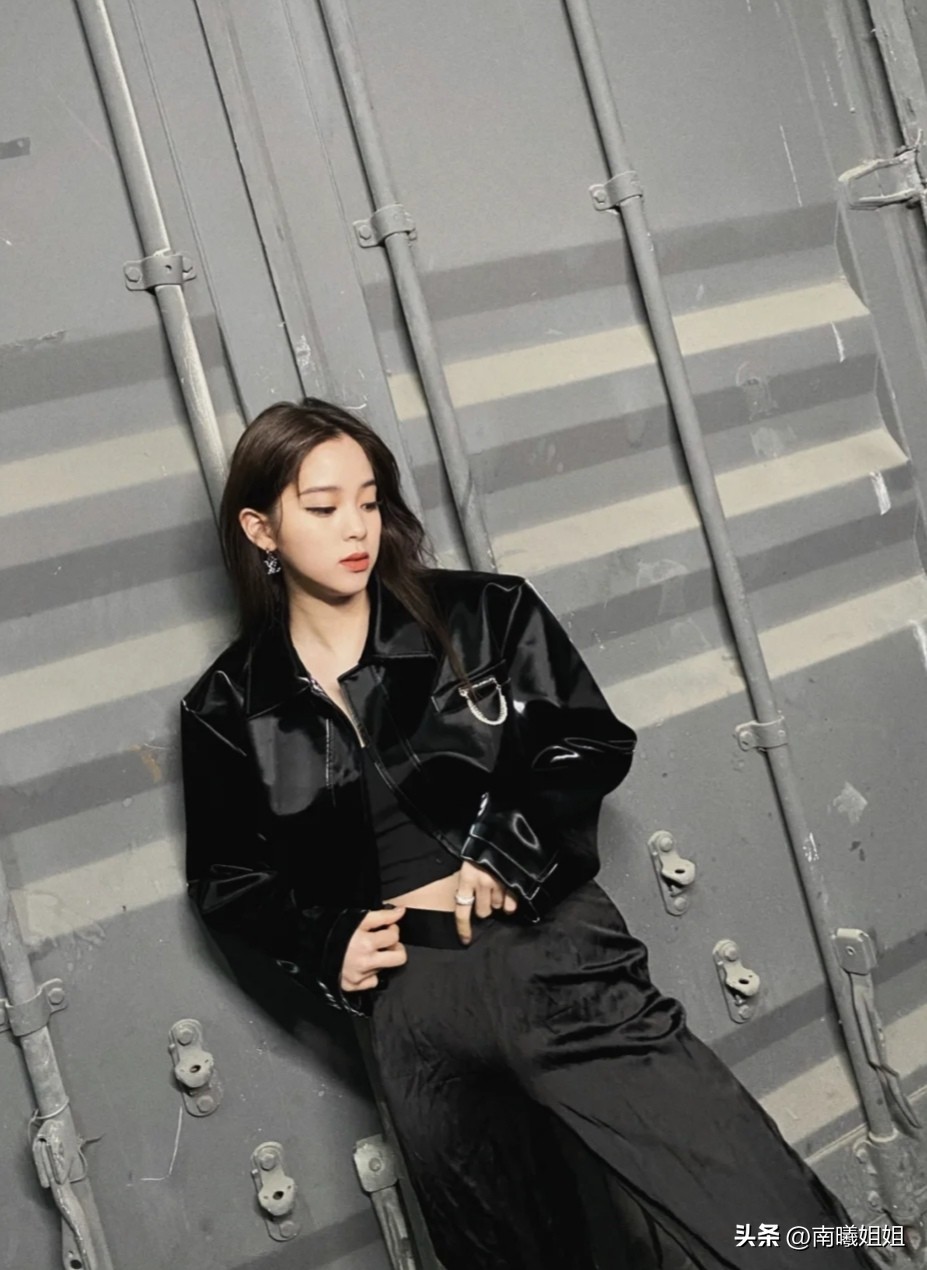 被欧阳娜娜惊艳到了,欧阳娜娜穿搭终于穿对了