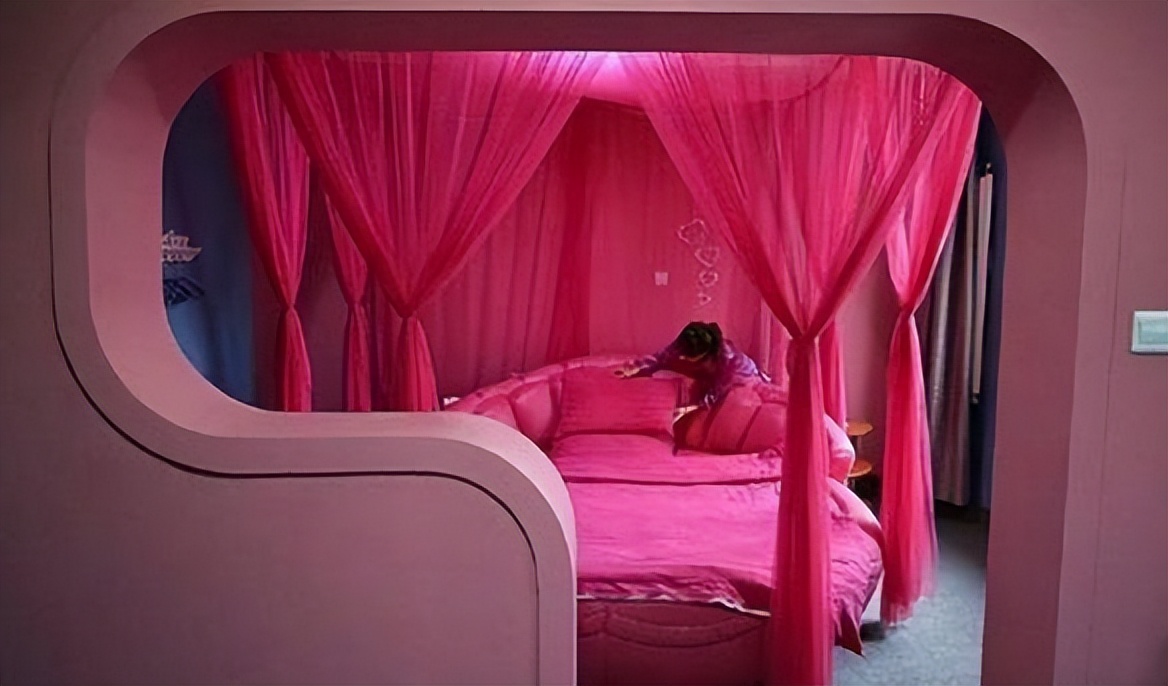 酒店里面的水床舒服吗,情侣酒店的床为啥是圆形