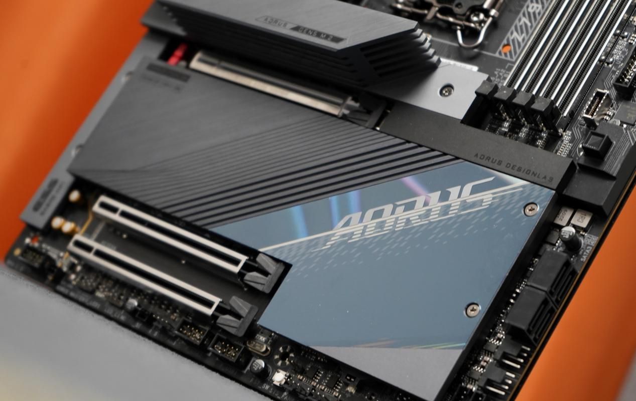 技嘉z790aorusmaster主板,技嘉z790itx主板评测
