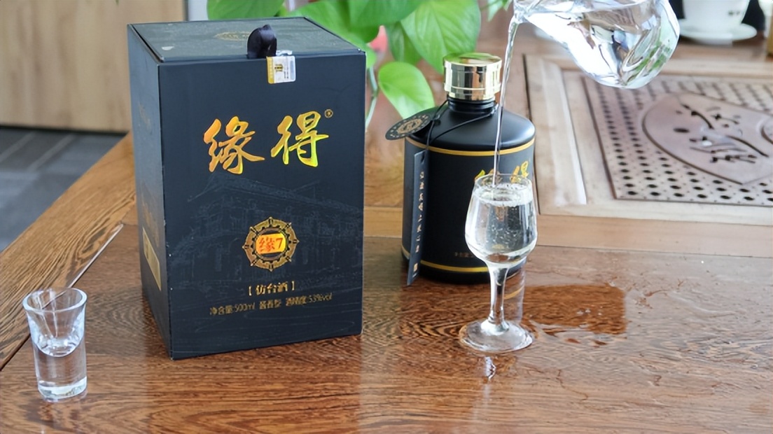 红星二锅头白瓶蓝瓶和绿瓶哪个好,红星蓝瓶和绿瓶二锅头