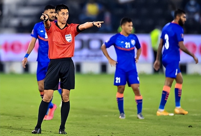 国足蛀虫李铁：罪行不止敛财上亿，戴罪立功曝光足坛背后*b大**oss