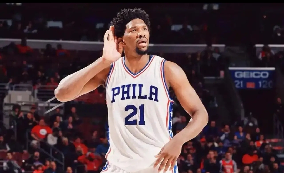 美媒评价库里历史排名,美媒评价历史最强首发史蒂芬库里