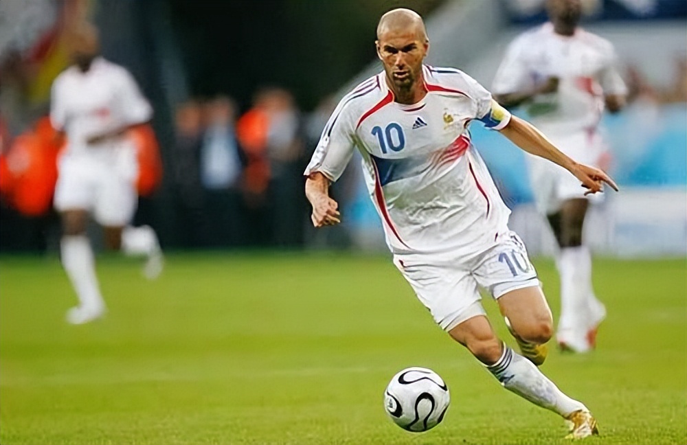 足坛最被低估的十大顶级球星,足坛史上最强10人