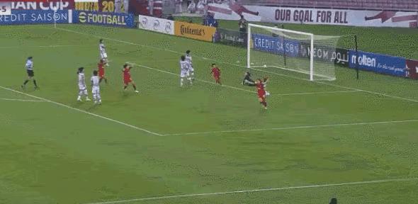 女足亚洲杯张琳艳奇兵,女足张琳艳上场精彩瞬间