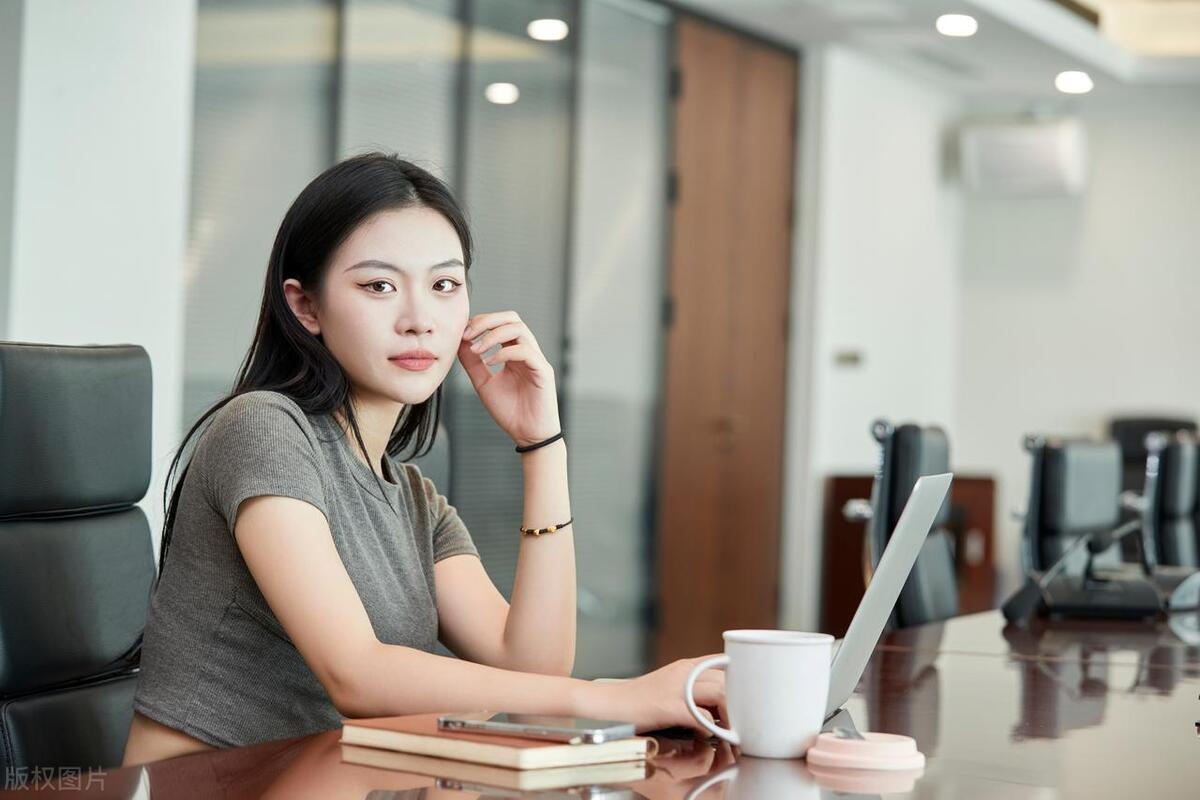 十大文笔超好的都市重生文,高分小说都市重生文