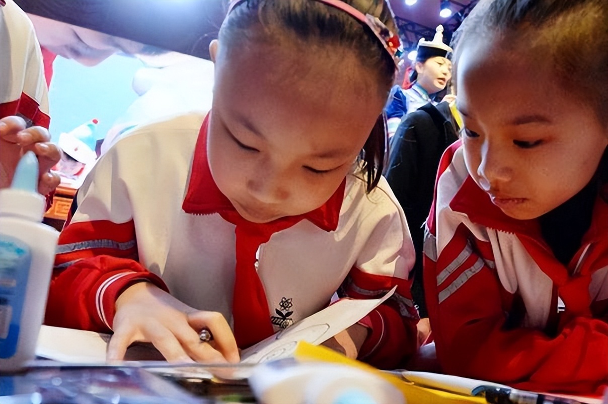 从学渣逆袭到学霸的教育方法,孩子从学渣变成学霸的方法是什么
