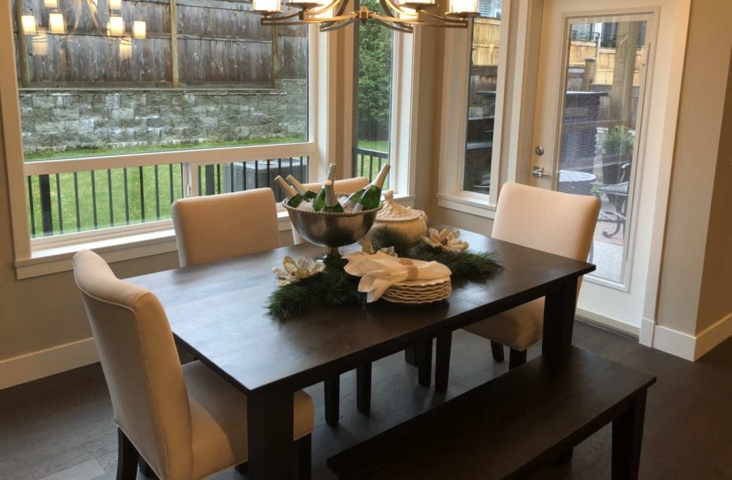 85后Lisa在加拿大：和老公打拼10年，生3娃买3套房，送两娃上私校