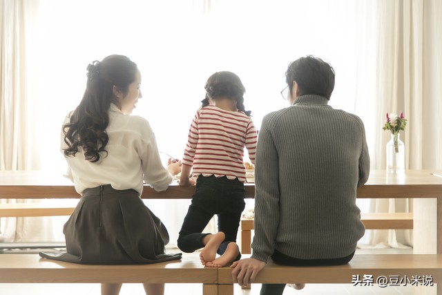 人工智能机器人适合小孩学吗,孩子对未来人工智能的看法