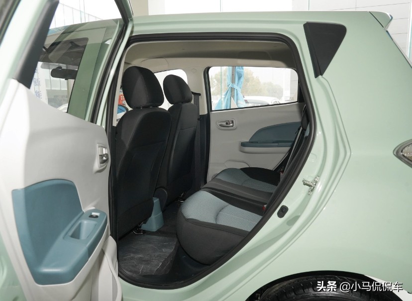 5万买二手飞度还是二手奥迪,5万买二手车飞度