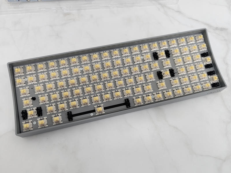 洛斐小翘键盘手感,洛斐小翘手感相似的键盘