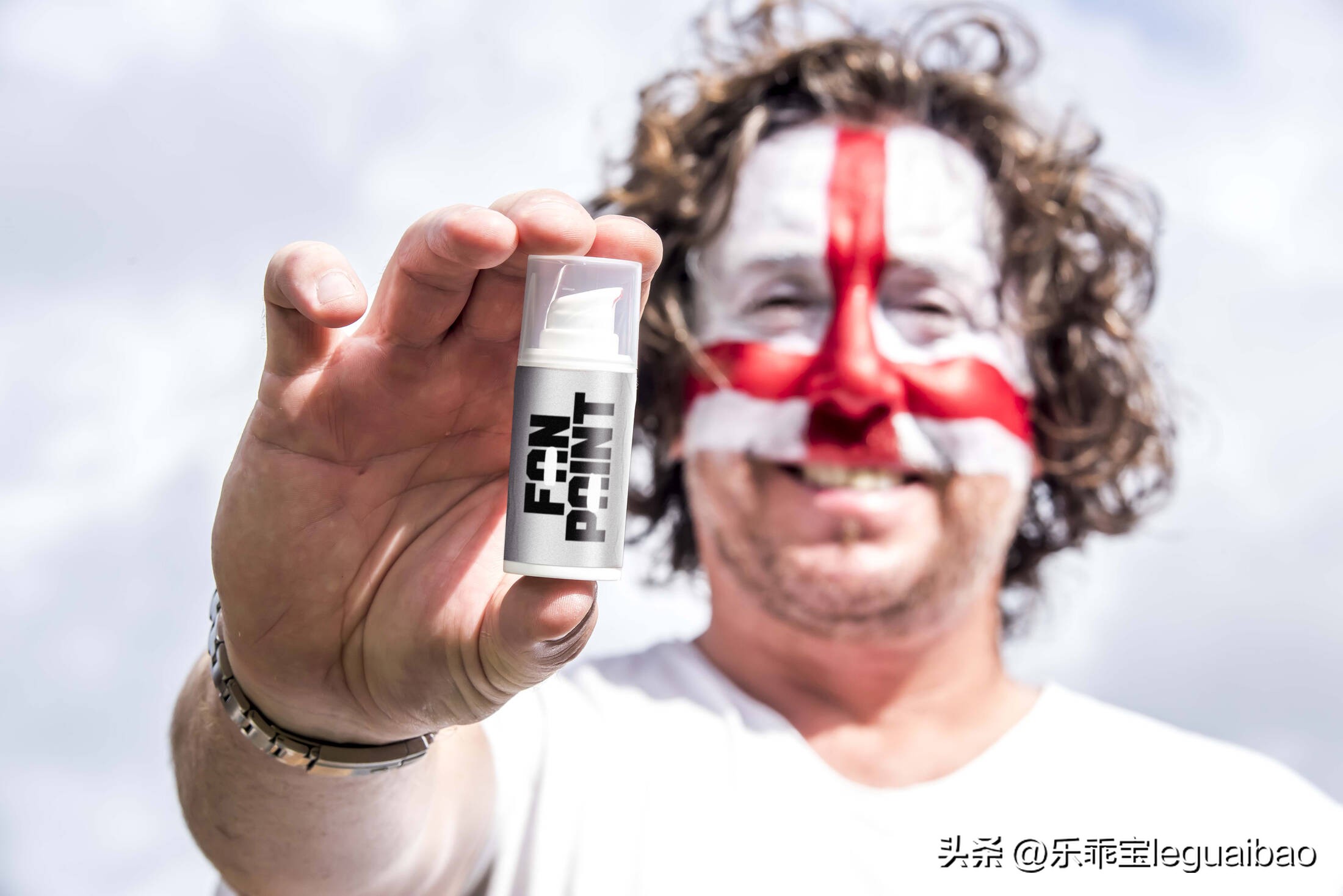 卡塔尔世界杯的遮阳伞,卡塔尔世界杯球场遮阳降温