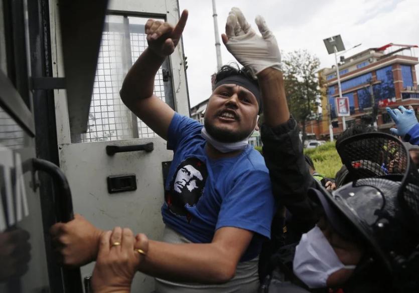 尼泊尔叫板印度,尼泊尔是怎么评价印度