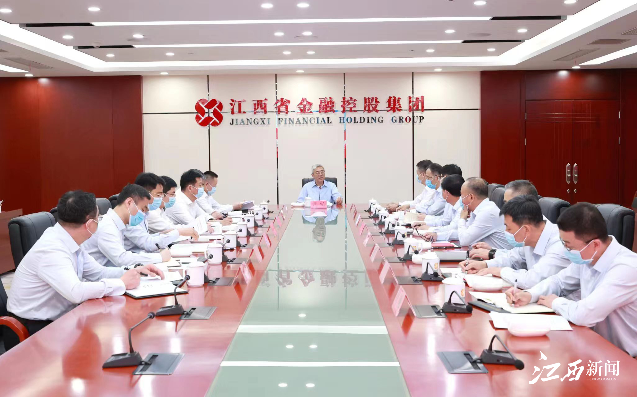 尹弘：充分发挥国资平台和产业基金作用多措并举提升金融服务实体经济水平