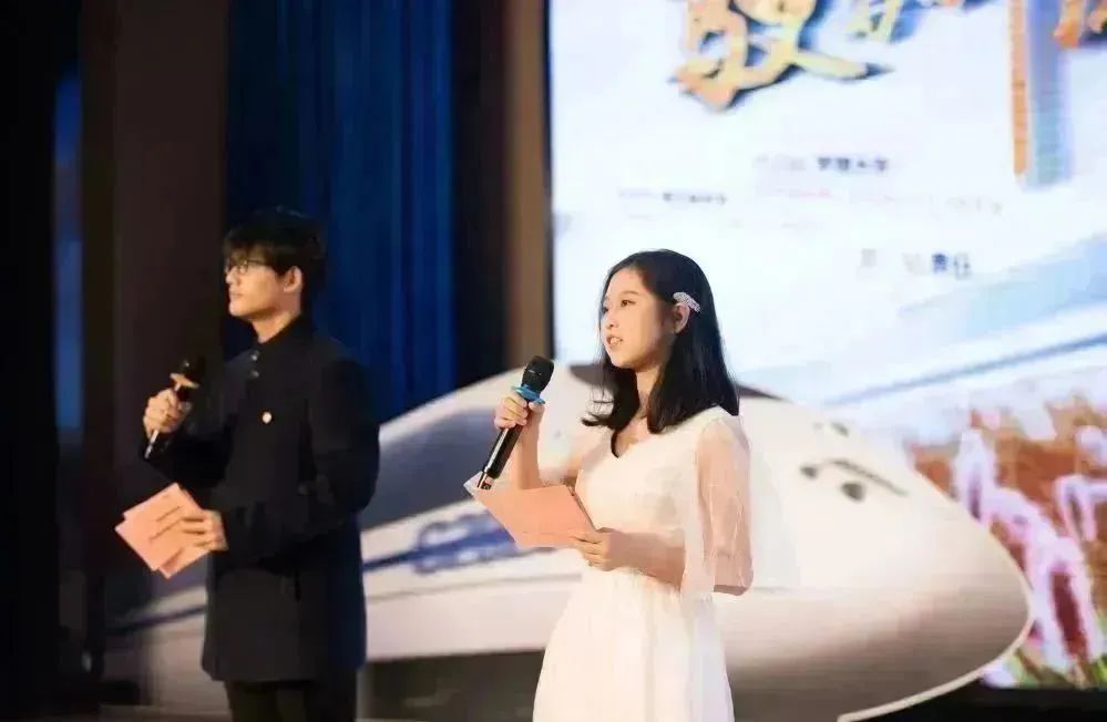 南京市燕子矶中学高考,南京临江高级中学百日誓师