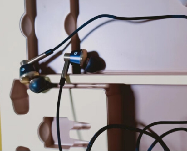 十款音质非常好的耳机推荐,有线耳机平价牌子