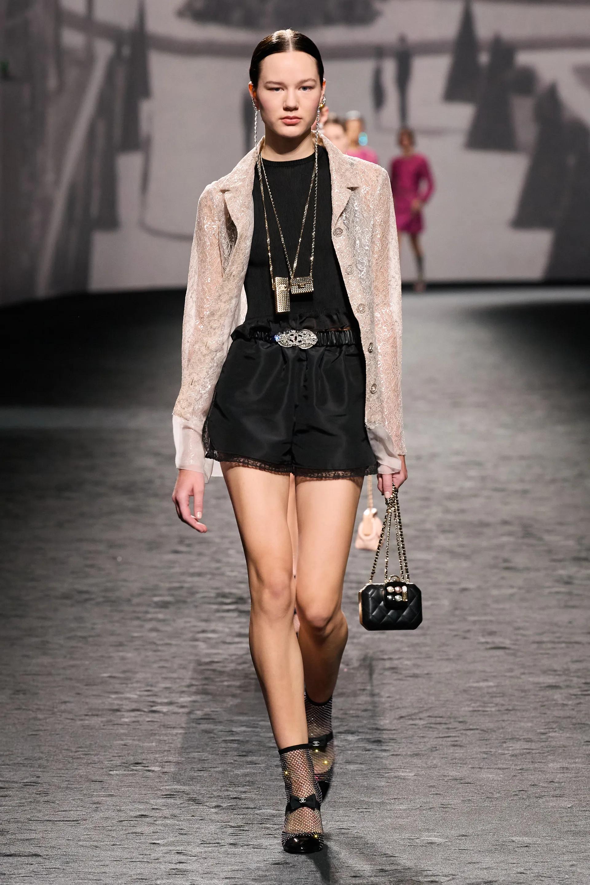 香奈儿chanel2024早秋高级成衣秀,香奈儿chanel2020