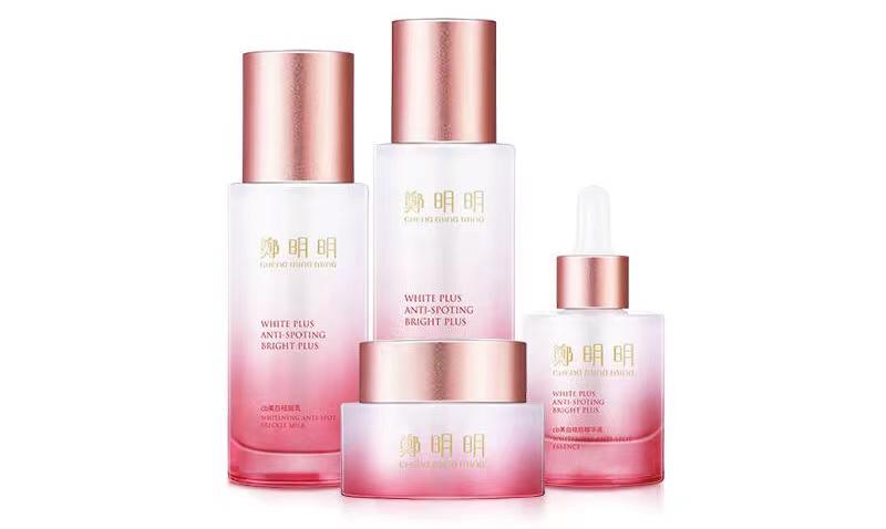 郑明明美白淡斑套装,郑明明美白祛斑