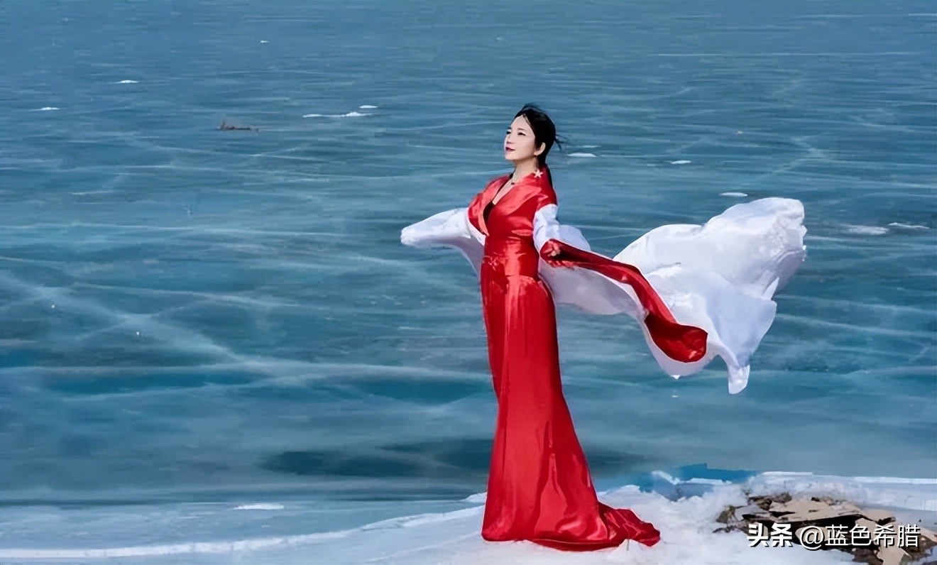 如何拍出好看的穿搭自拍照,穿搭复古拍照姿势大全