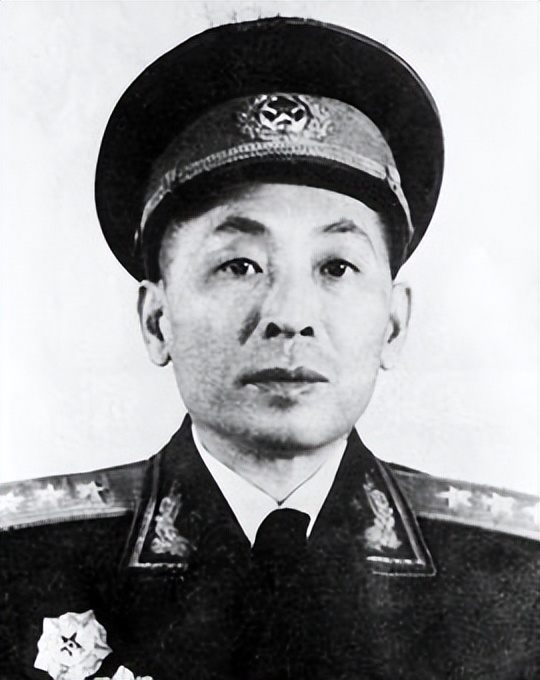 叶飞讲孟良崮完整版,孟良崮叶飞借兵