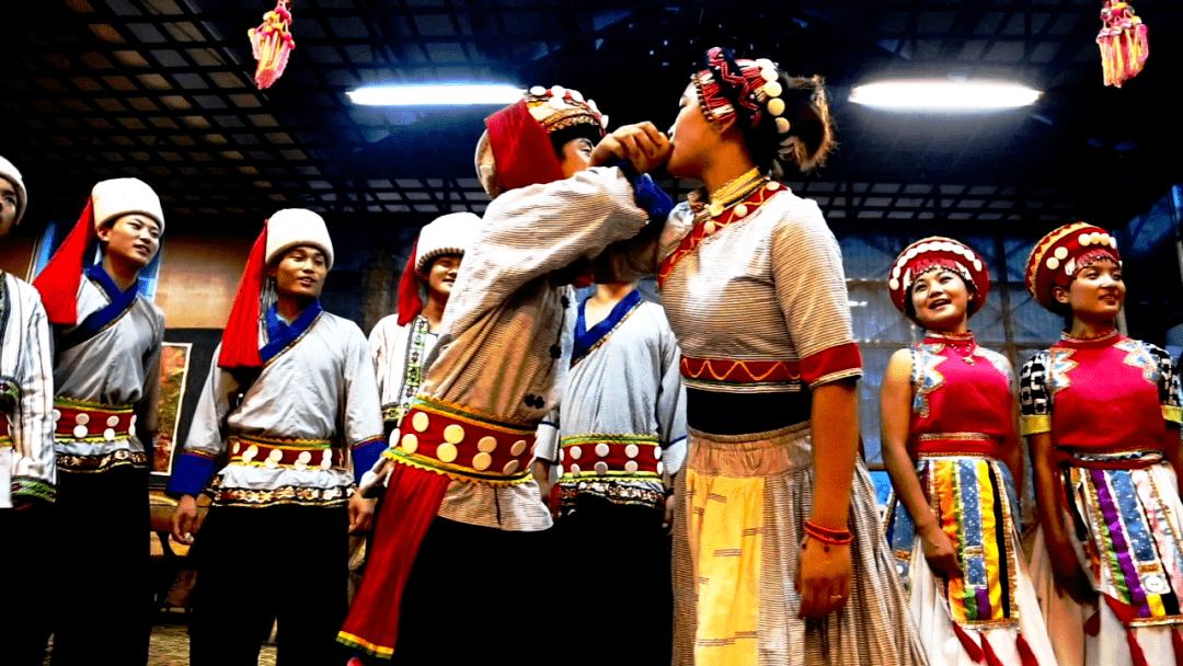 云南怒江六库美食,怒江泸水市美食推荐