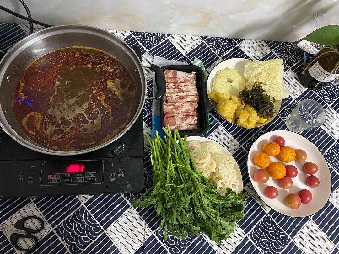 我是一个潮汕人，给女明星当司机两年，她向我求婚，我该怎么办？