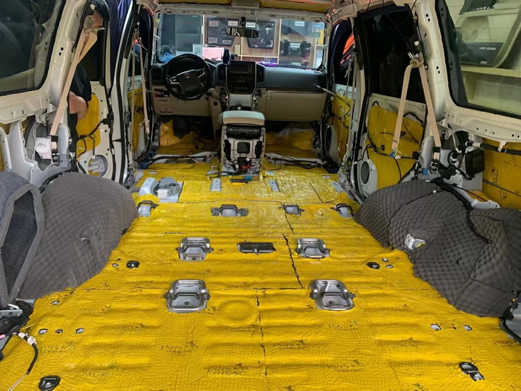 丰田酷路泽隔音改装哪家好,丰田兰德酷路泽全车隔音施工