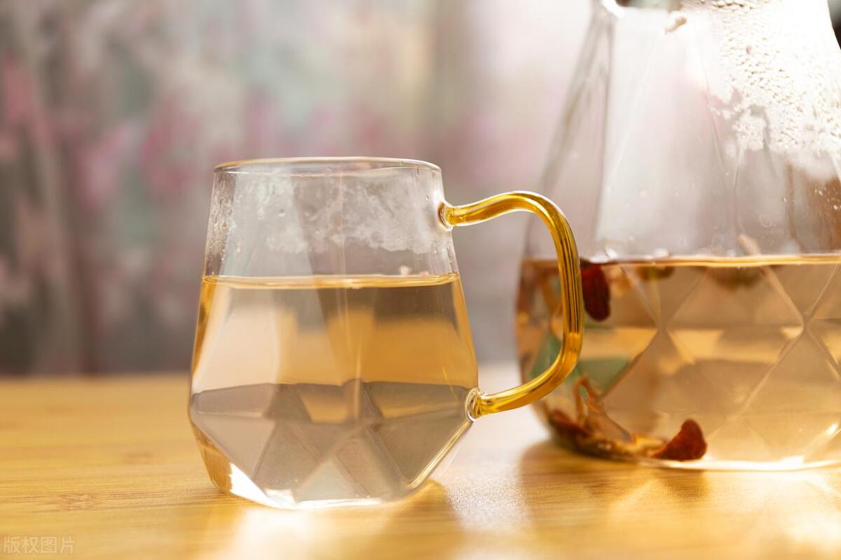 适合夏季喝的养生茶,6款养生茶缓解症状