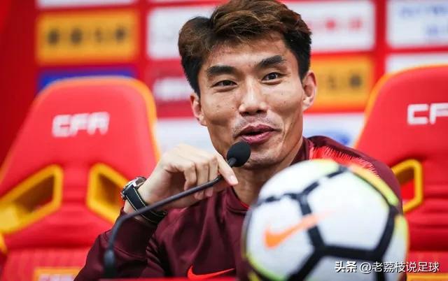 李霄鹏或主动辞职预测谁当主教练,李霄鹏履新国足主帅