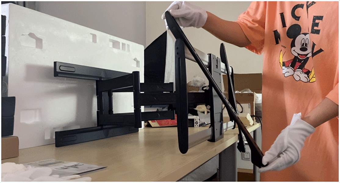 干挂瓷砖上怎么安装电视机挂架,康佳电视70寸电视机挂架安装图解