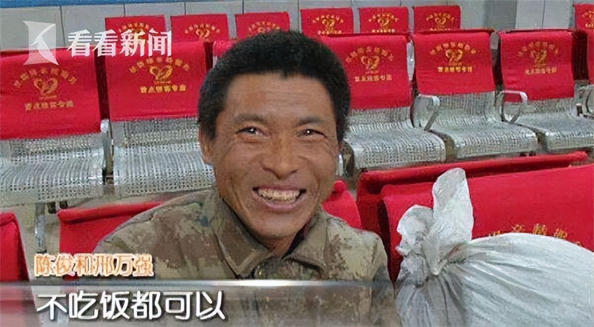 火车卧铺怎么那么难买,火车卧铺比硬座难买