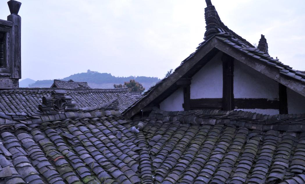 现在在农村做树脂瓦有市场吗,农村用树脂瓦好吗