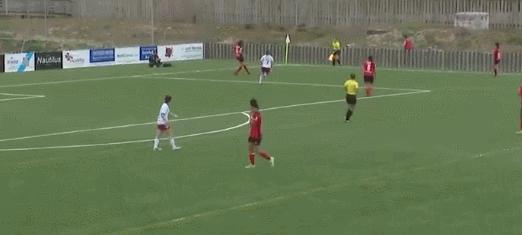 中国女足0-17,中国女足小将单场轰3球