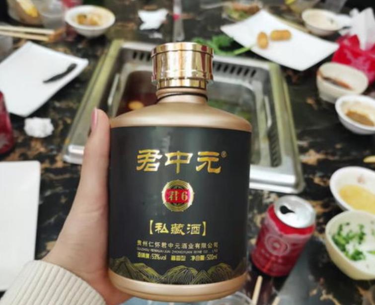 威士忌与白兰地的喝法一样吗,威士忌和白兰地调酒区别