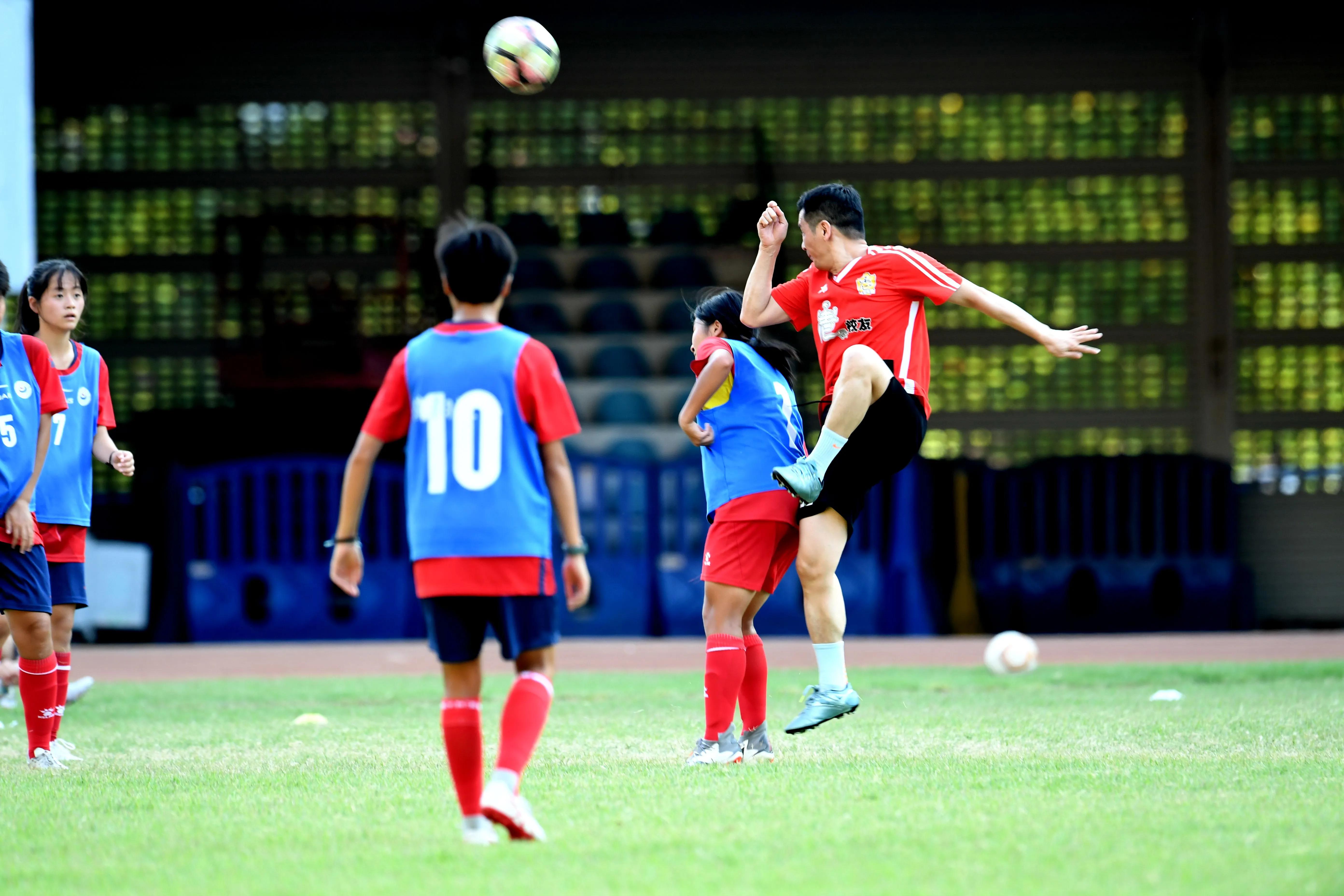 长沙老校友队上周末应邀约战衡阳女足本周末切磋岳阳女足