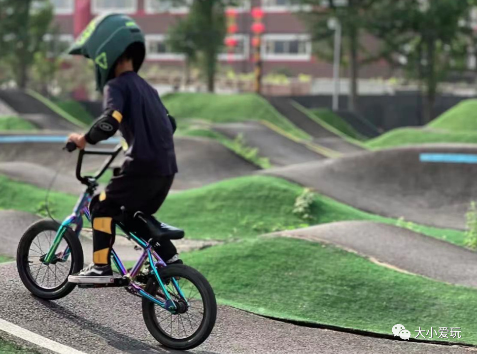 没想到帝都还有这么多各具特色的运动公园！骑行、足球、泵道……