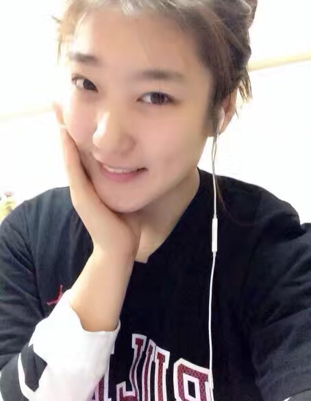 通过40张生活照，了解女篮女神李梦，现任国手、中尉、勒布朗-梦