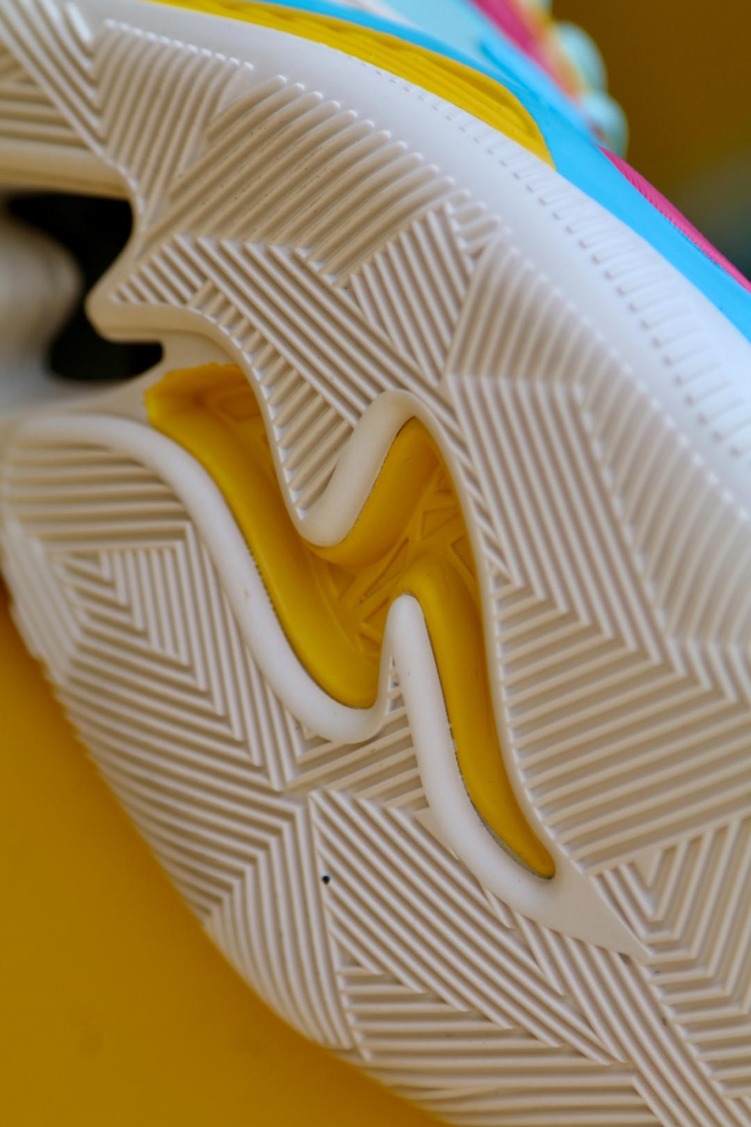 现在最值得买的一双实战球鞋,实战最好的球鞋排名