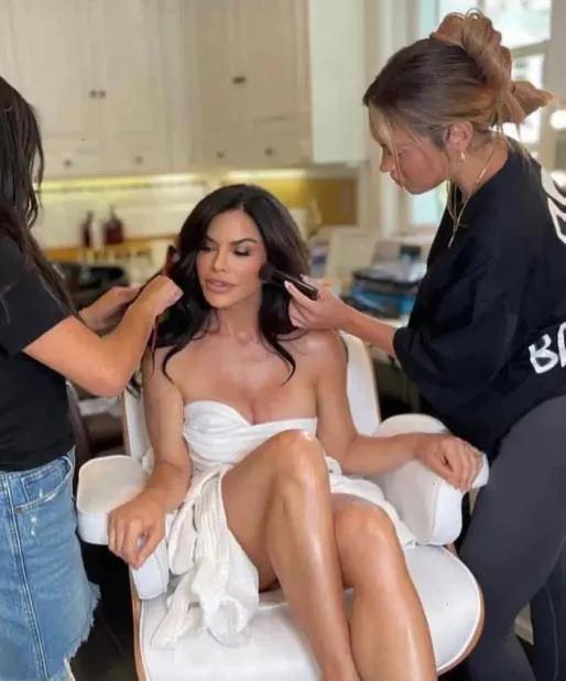 擅长和成功男士互动的淘金者，精通斩男术的首富情人桑切斯上位史