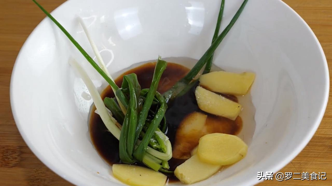 用锅怎么做烤鱼比较好吃,在家用锅怎样做烤鱼最好吃