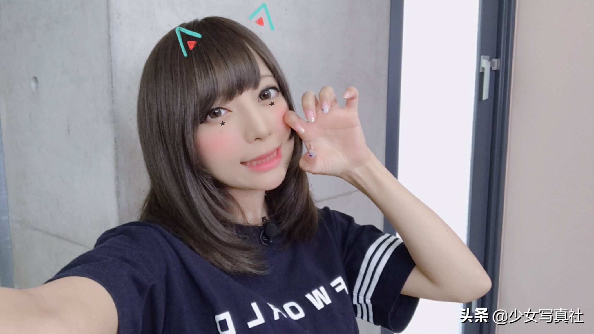 瀹湰褰╁笇骞磋交鐓х墖,瀹湰褰╁笇鐪熶汉鐓х墖