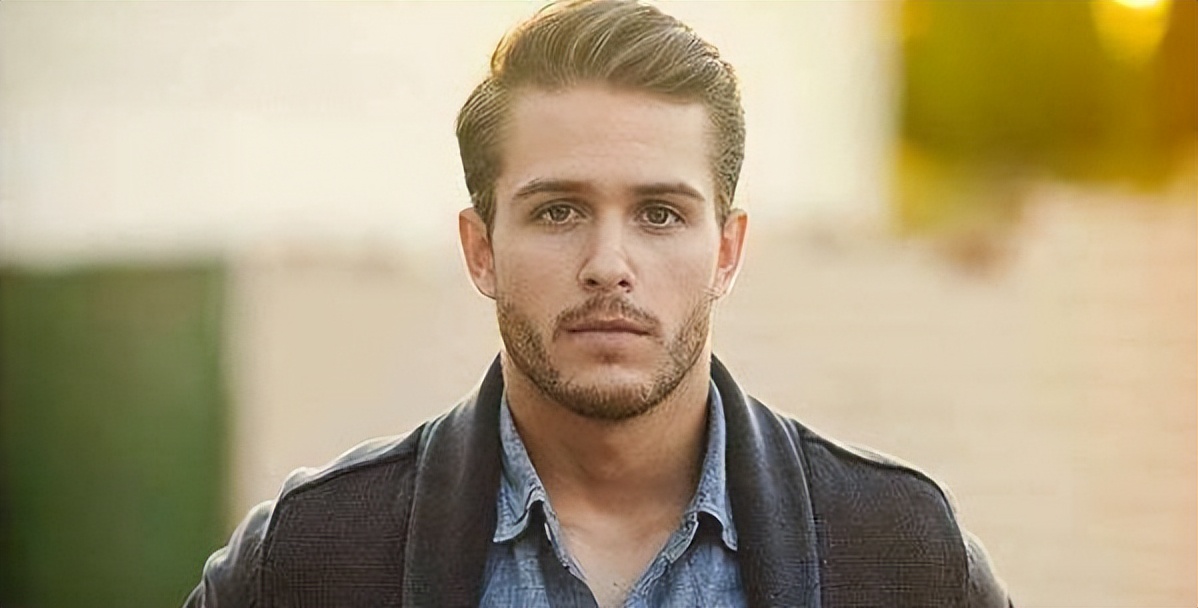 早上刚刮的胡子晚上又有,早上刚刮胡子到晚上就长出来了