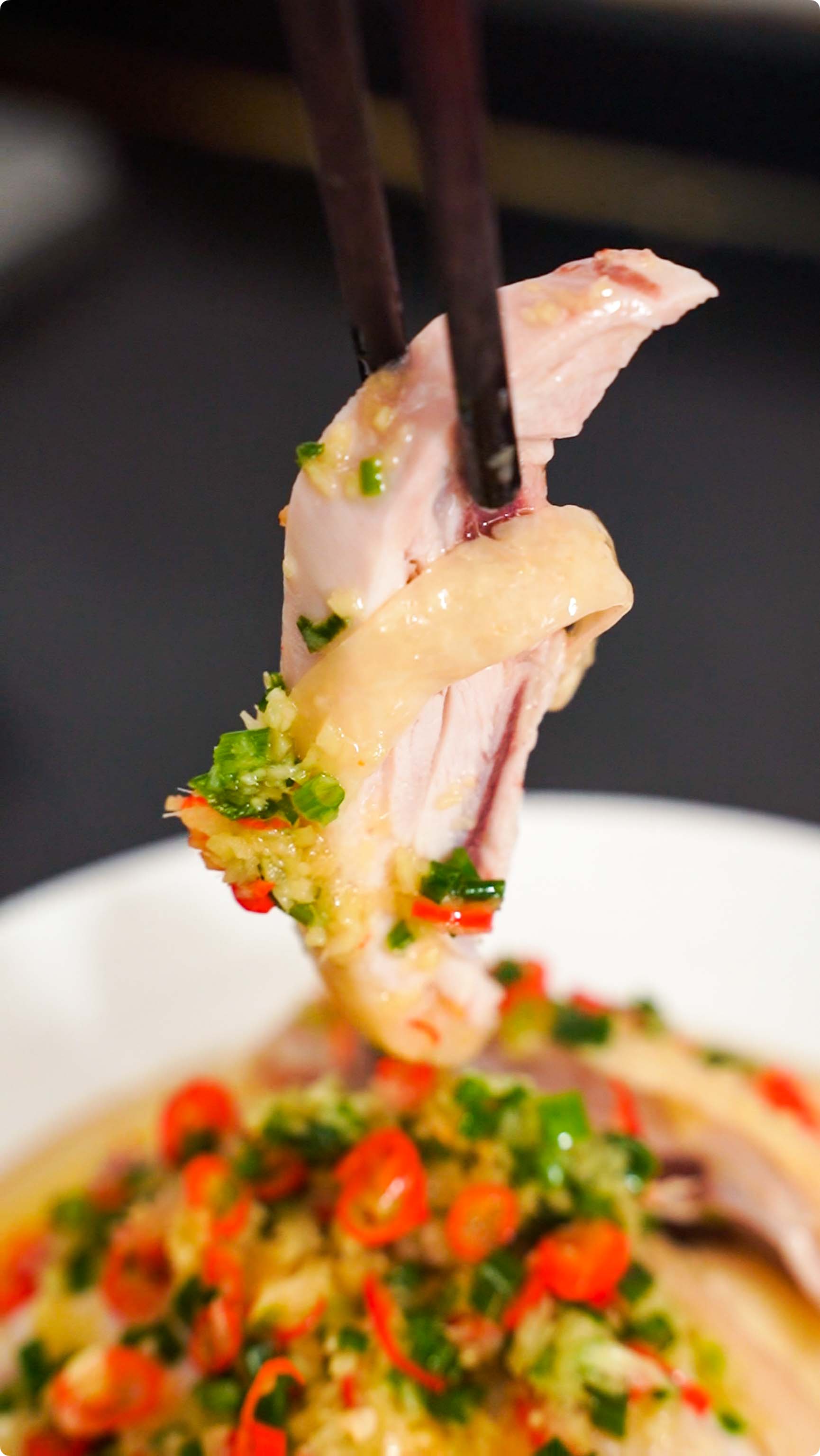 大厨教你做白切鸡视频,白切鸡这样做皮滑肉嫩超简单学会