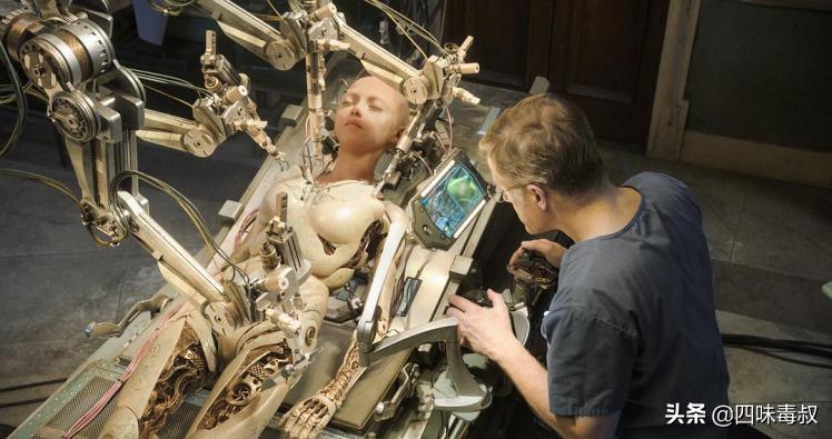 经典电影之阿丽塔战斗天使,战斗天使阿丽塔科幻电影