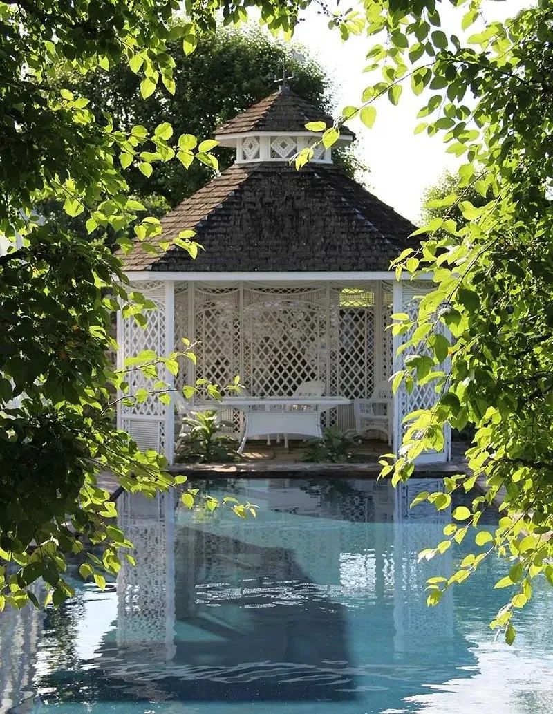 她是顶级豪门家族的千亿儿媳，一生低调，却连总统夫人都羡慕不已