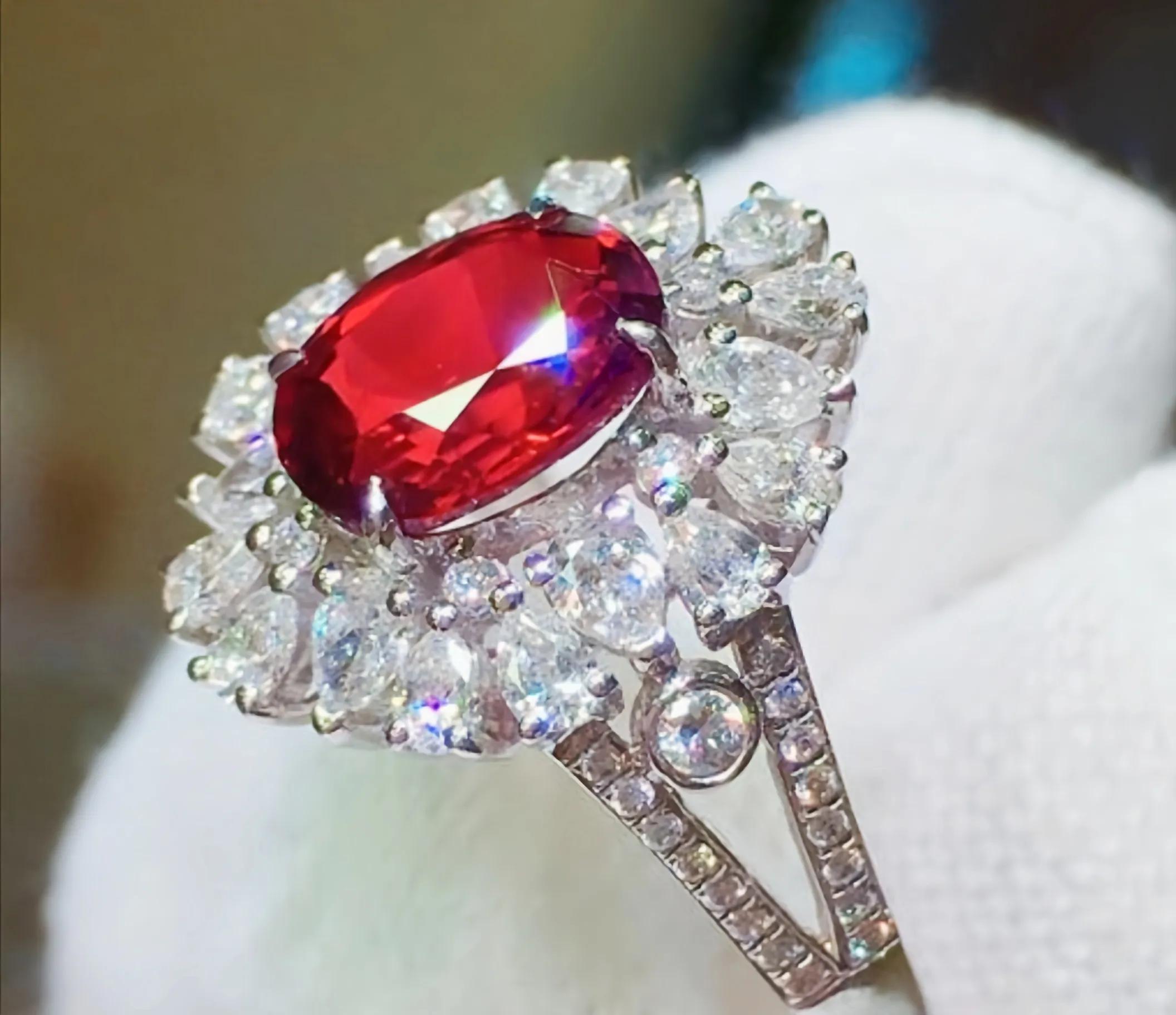 情人节送老婆什么礼物最好实用,正在追的女生情人节送什么礼物