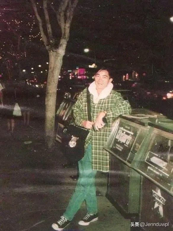 陈百强身材和穿衣风格,陈百强的穿着打扮