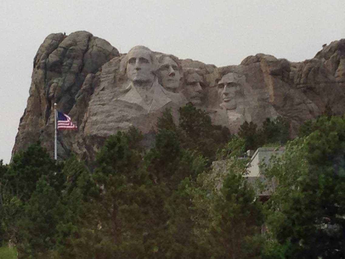 多伦多猴哥园丁视频最新一期,多伦多园丁猴嫂最新视频