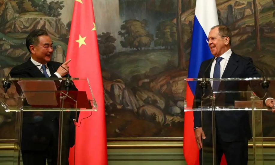 看中国好欺负？韩国跪舔美国，认怂俄国，为何敢叫嚣中国？