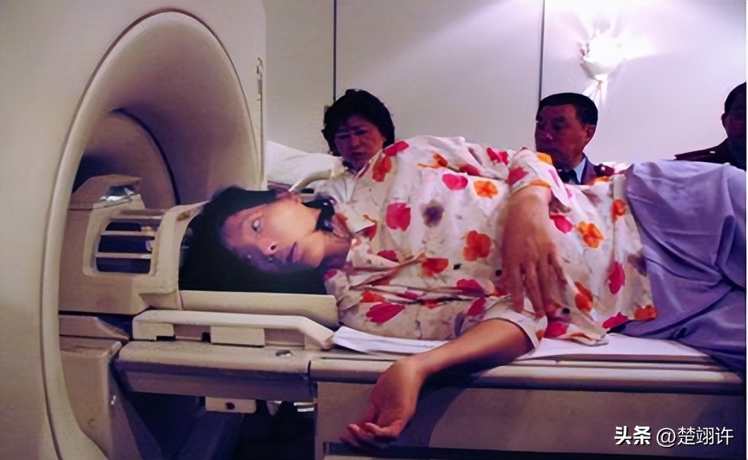 安徽女巨人姚德芬身高,女巨人姚德芬一生简历